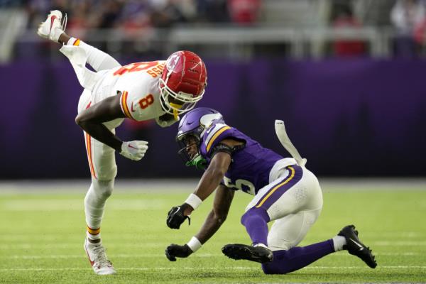 Chiefs Vikings Football