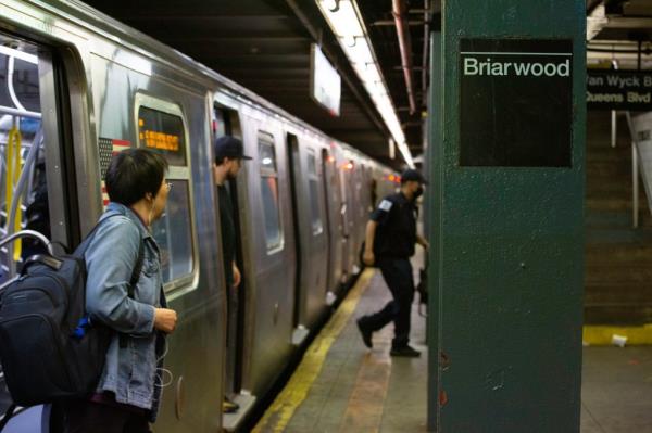 The pair took the train from the Briarwood station in Queens after midnight on Thursday.