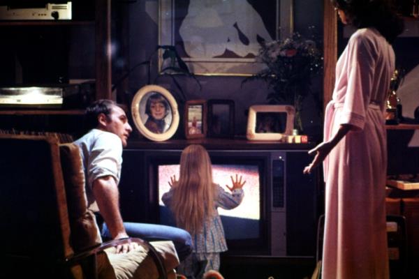 Craig T. Nelson, Heather O'Rourke, Jobeth Williams in "Poltergeist"