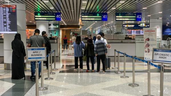 49 Malaysian immigration officers arrested for allegedly helping syndicate smuggle foreign workers through KLIA